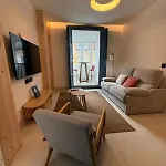 Atuairehome Balcones Del Camino De Santiago Apartment Burgo