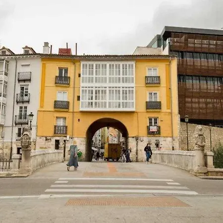 Apartamento Atuaire Centrico Balcones Con Vistas Al Camino De Santiago Burgo