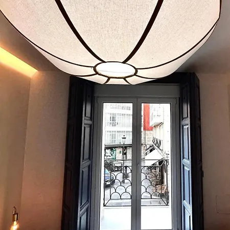 Atuaire Centrico Balcones Con Vistas Al Camino De Santiago Apartamento Burgo