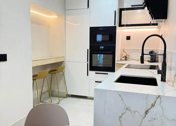 Atuaire Centrico Balcones Con Vistas Al Camino De Santiago * Burgo